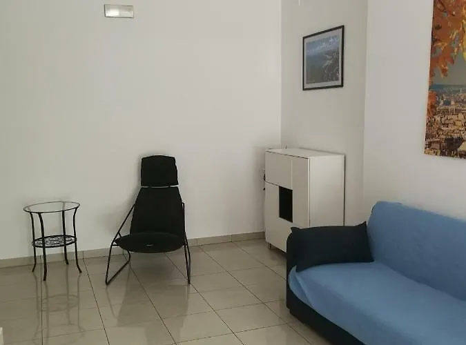 Confortable In Васто